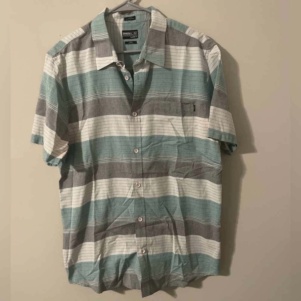 EUC - Men’s O’Neil Classic Fit Button Down Shirt - Size: L